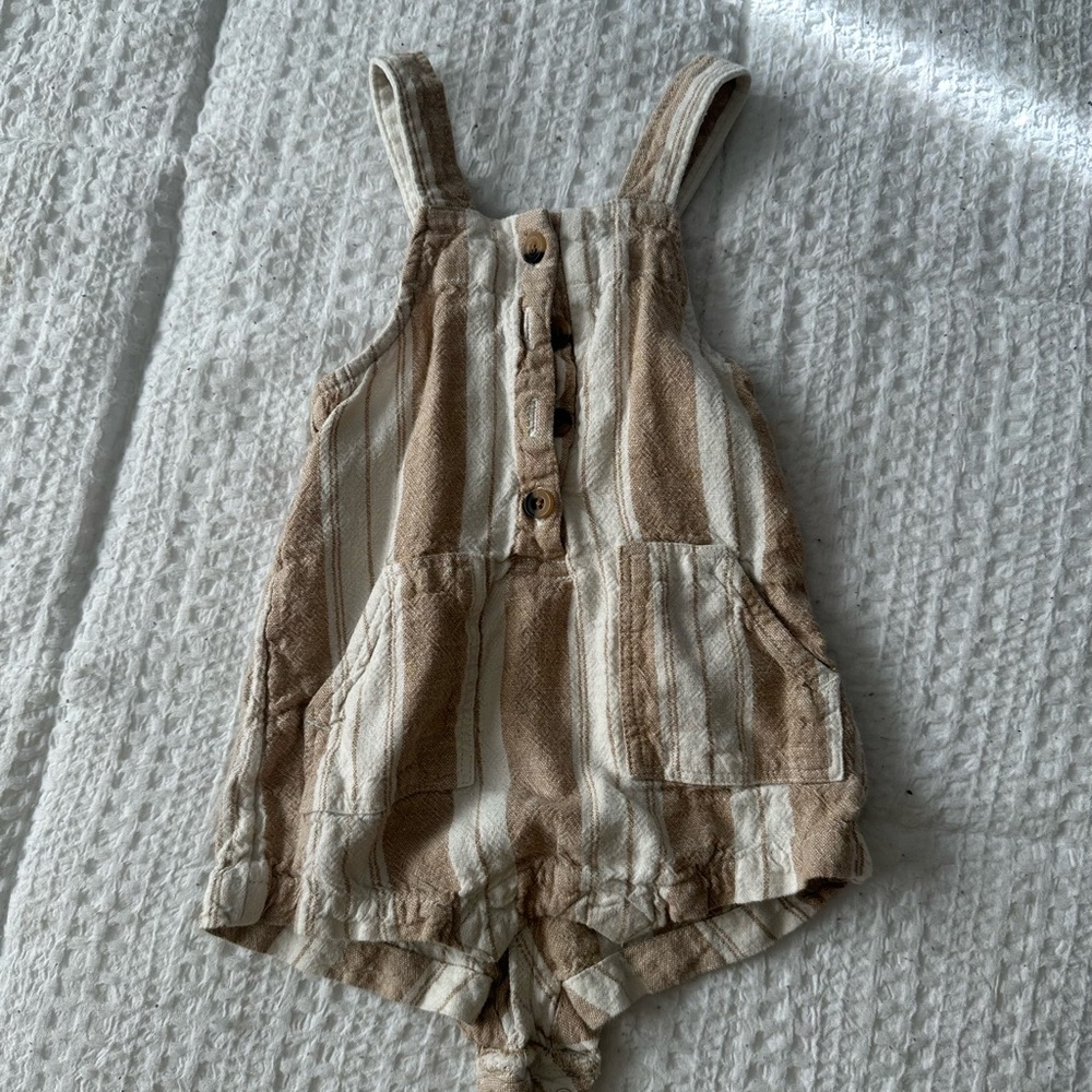 3-6 mos Old Navy Romper
